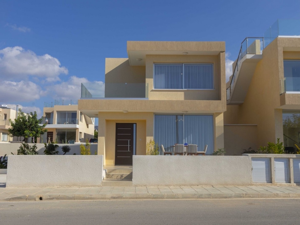 property-main-img