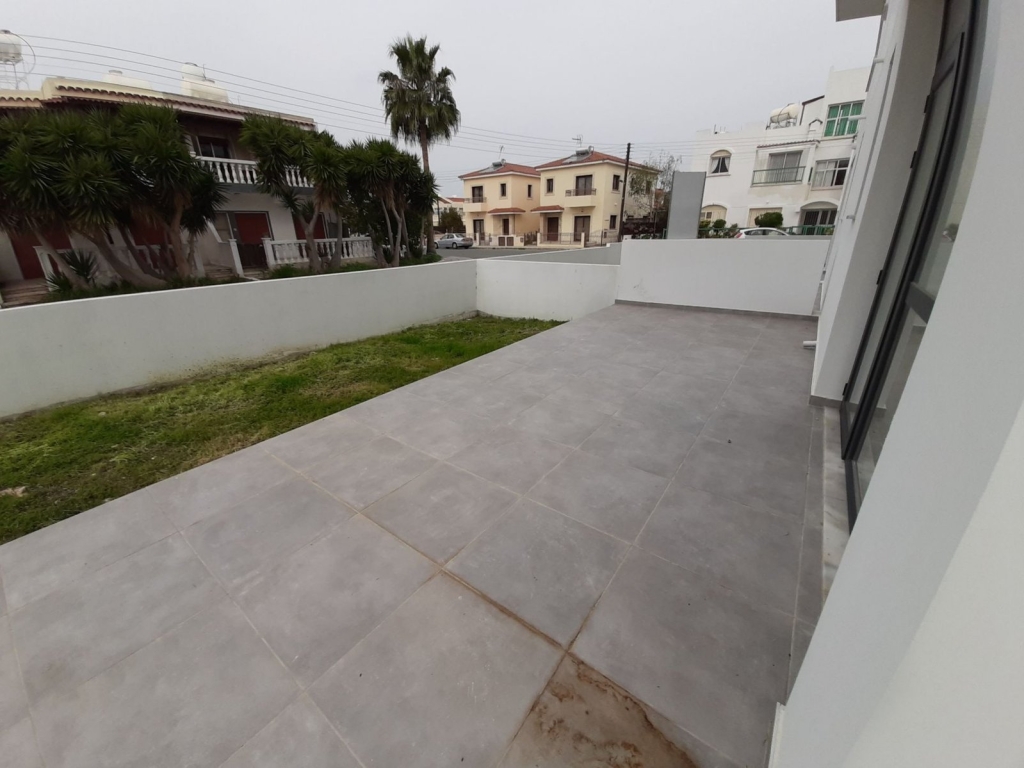 property-main-img