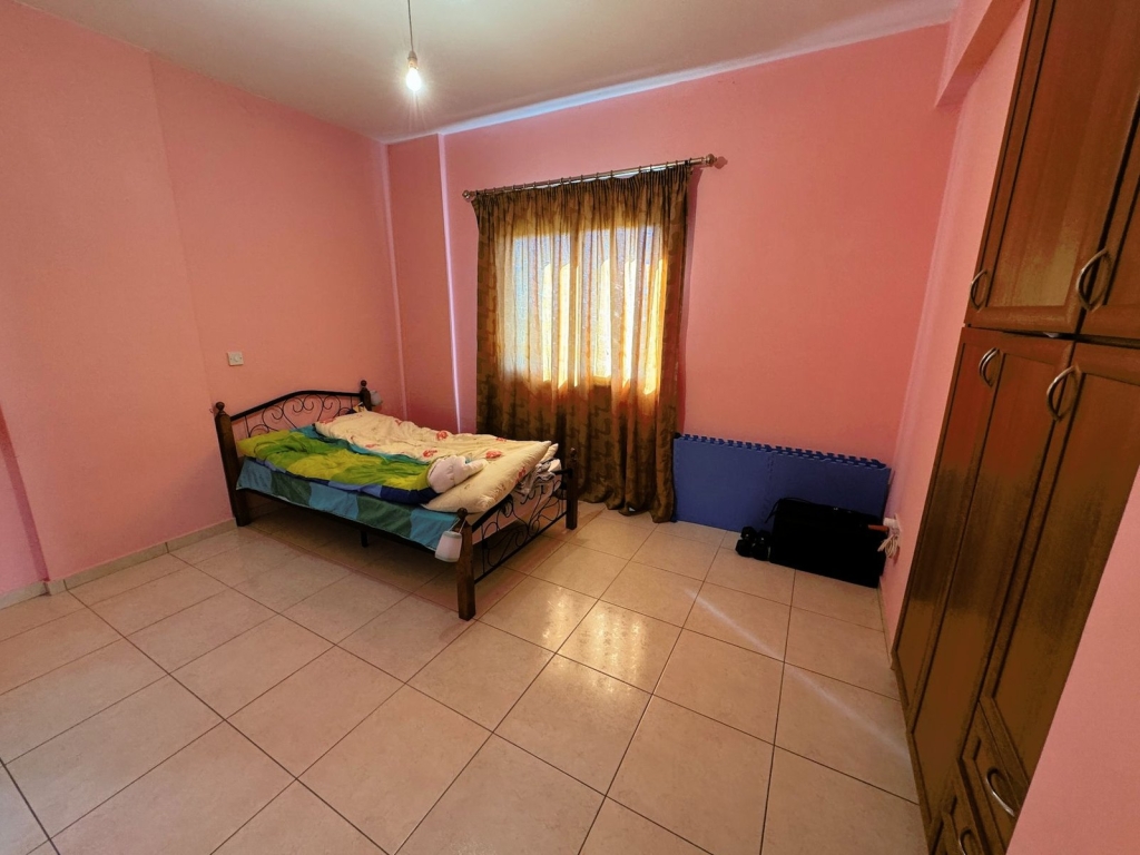 property-main-img