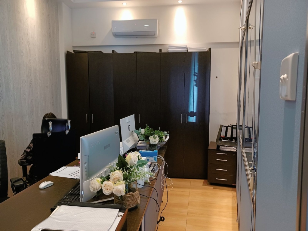 property-main-img