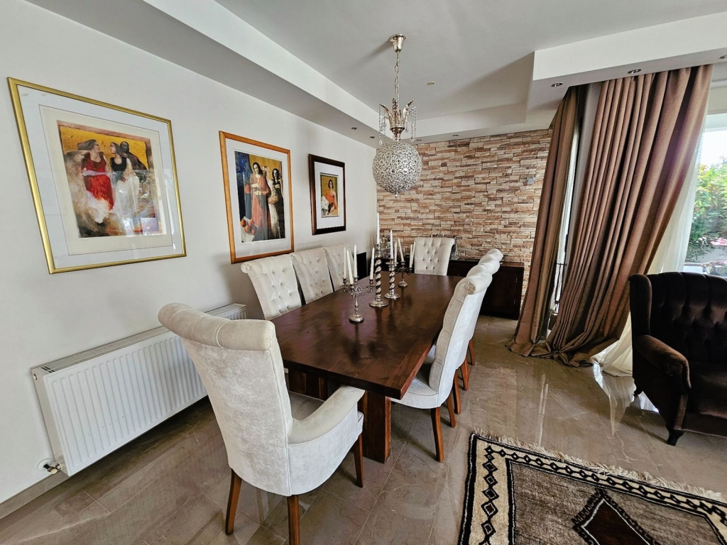 property-main-img