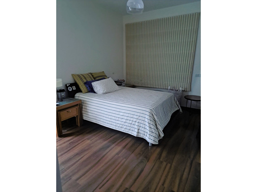 property-main-img