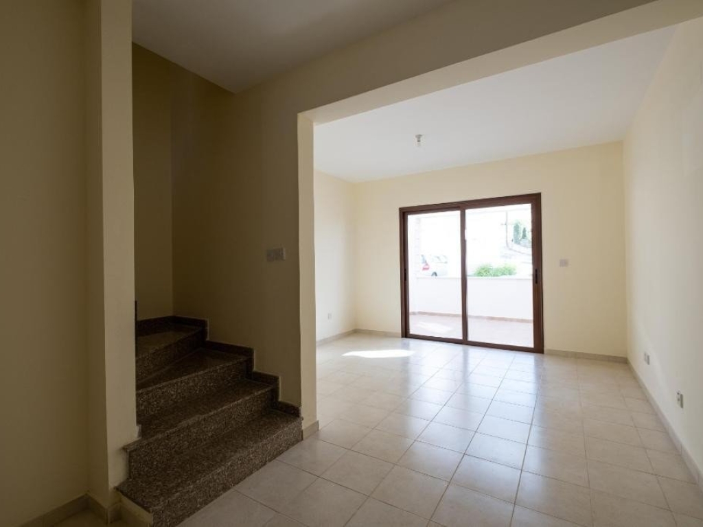 property-main-img