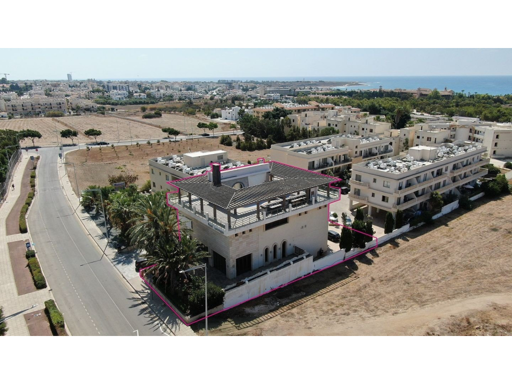 property-main-img