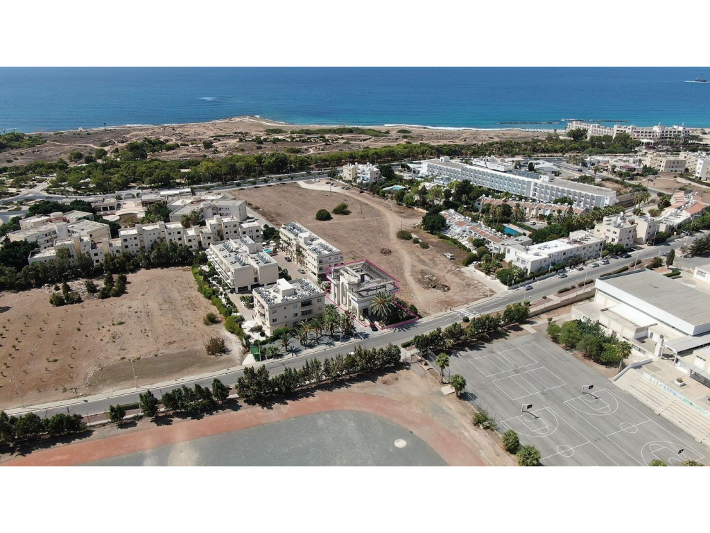 property-main-img