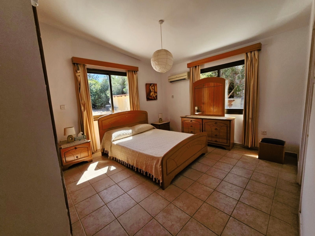 property-main-img