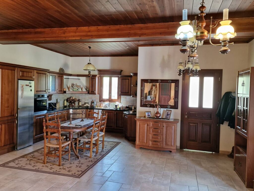 property-main-img