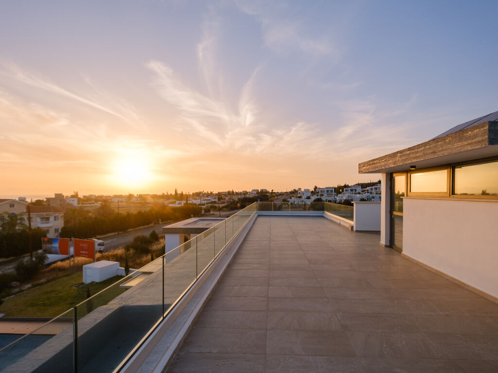 property-main-img