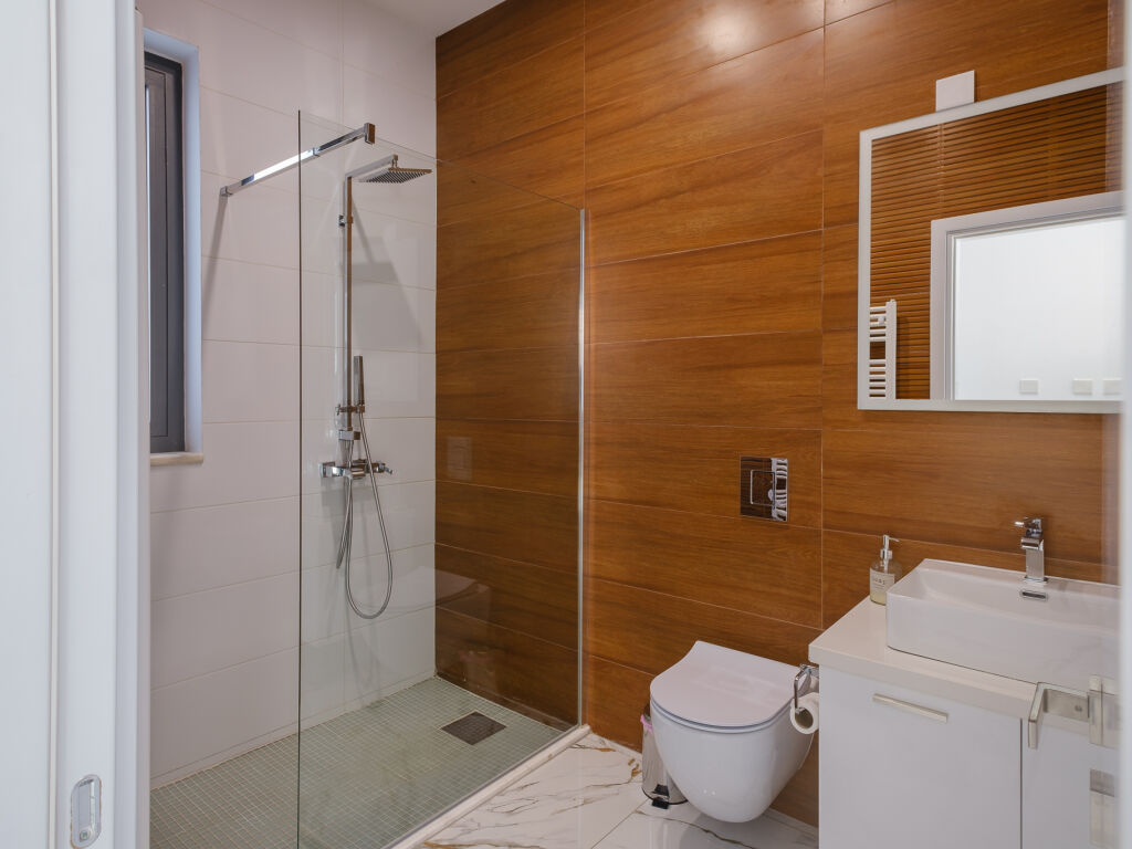 property-main-img