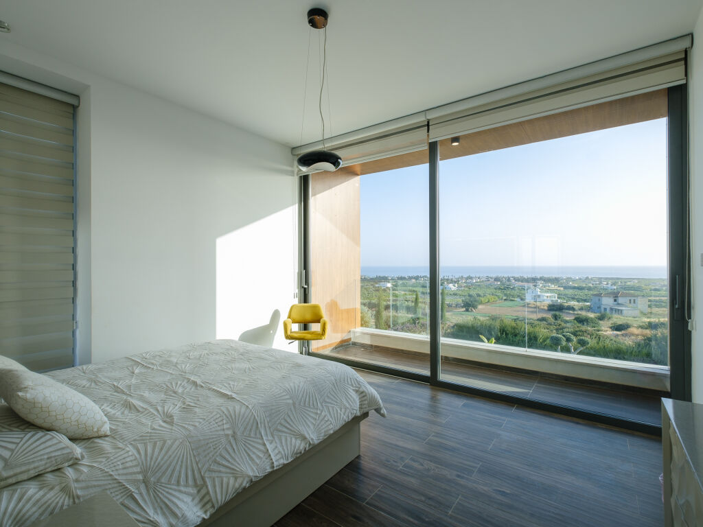 property-main-img