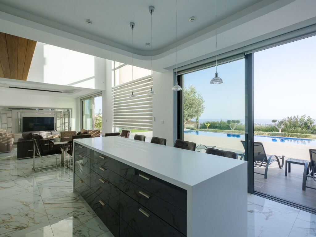 property-main-img