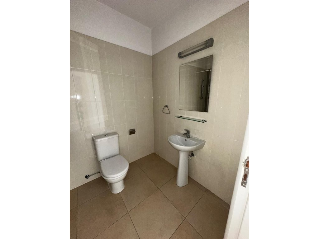 property-main-img