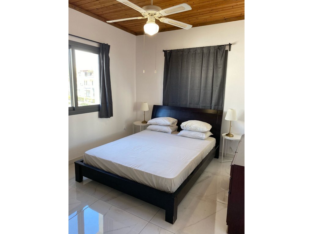 property-main-img