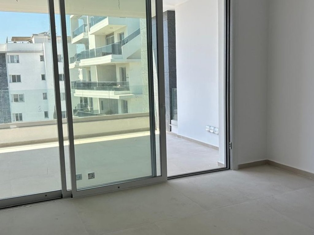 property-main-img