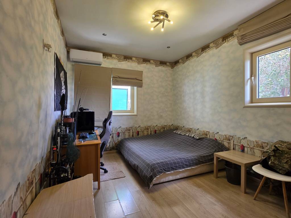 property-main-img