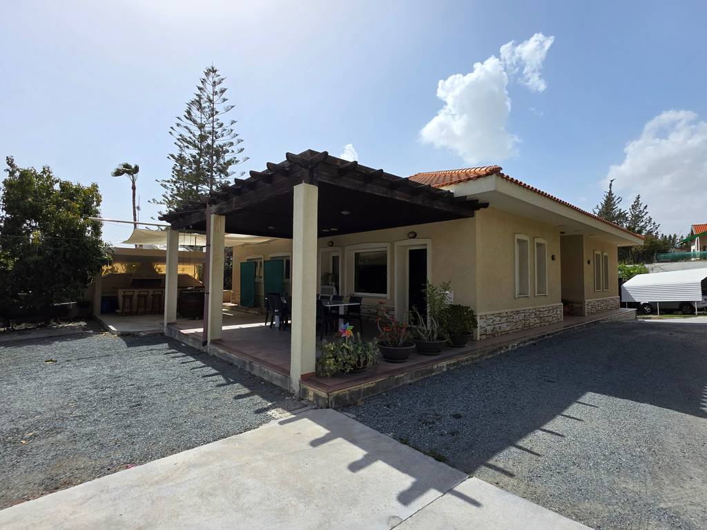 property-main-img