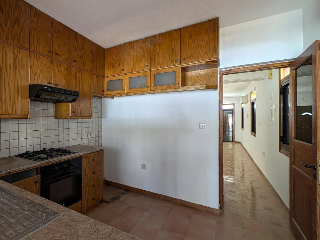 property-main-img
