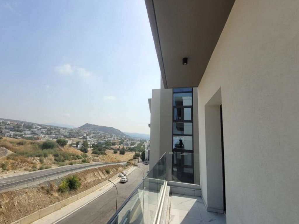 property-main-img