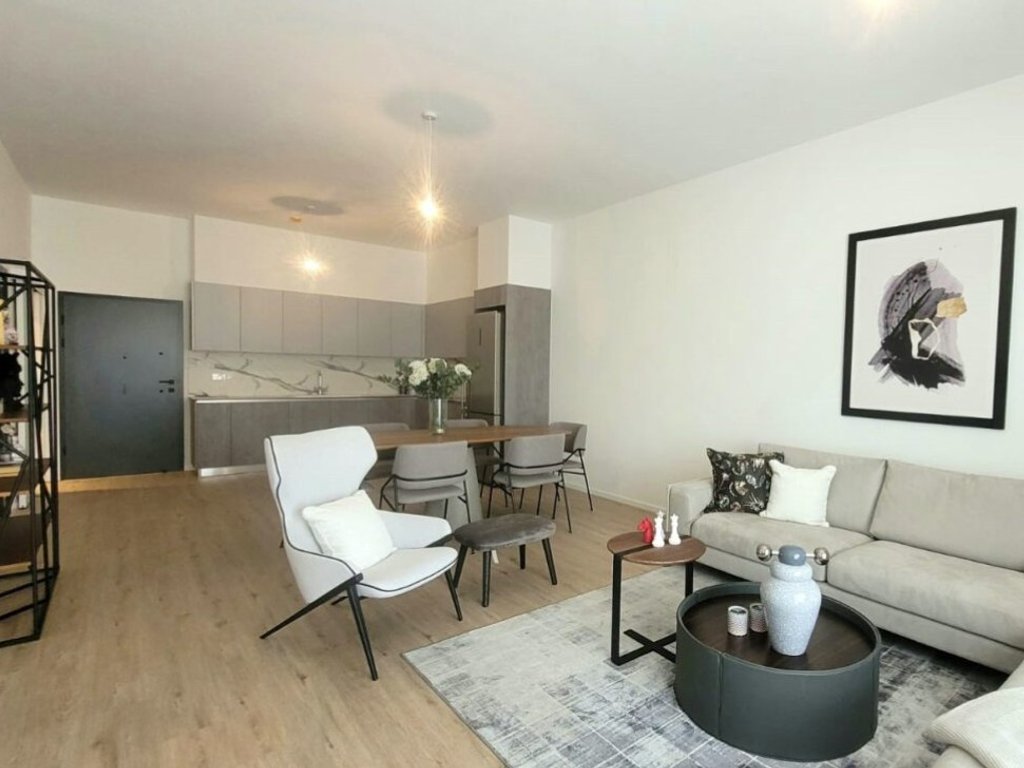 property-main-img