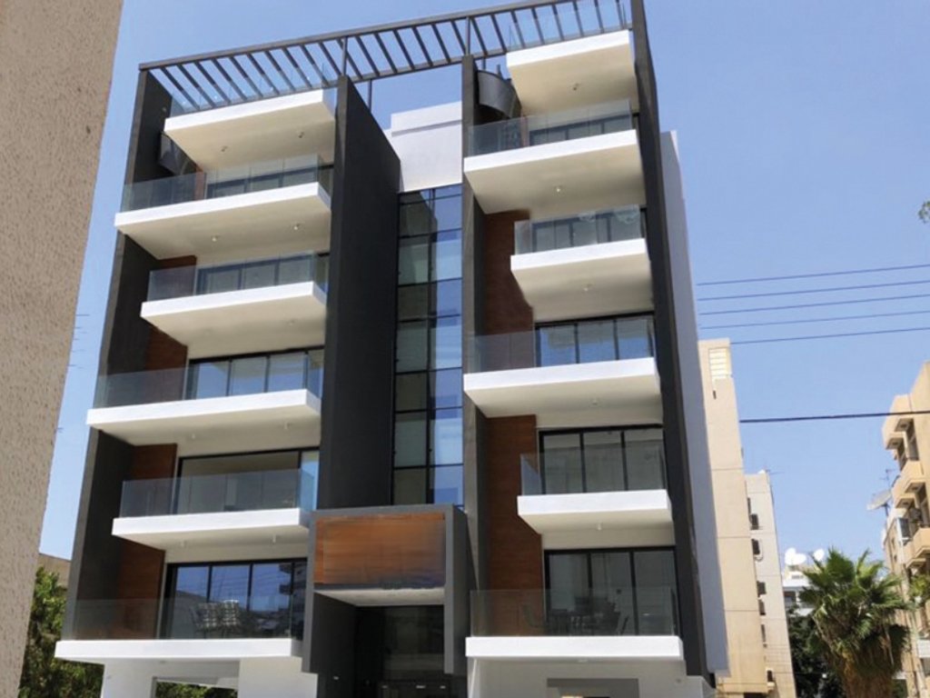 property-main-img