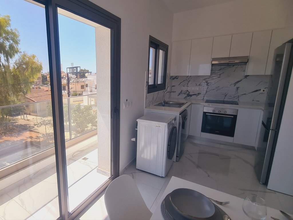 property-main-img