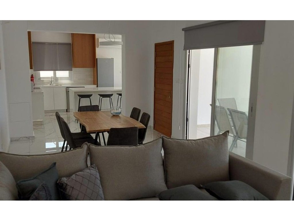 property-main-img