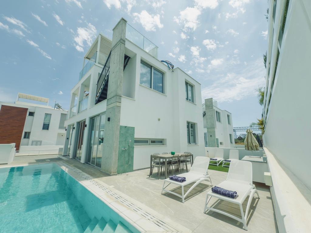 property-main-img