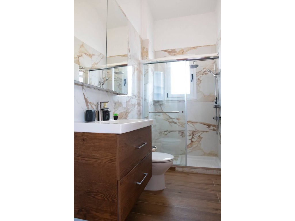 property-main-img