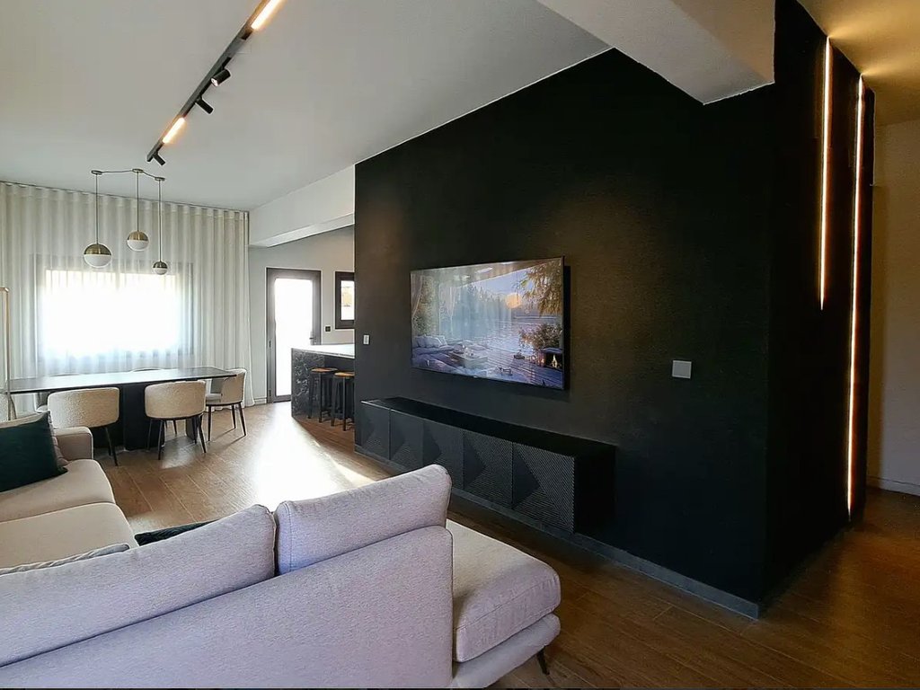 property-main-img