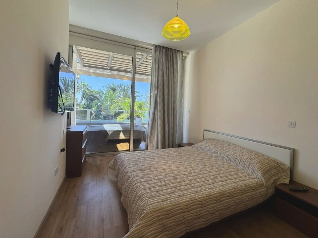property-main-img