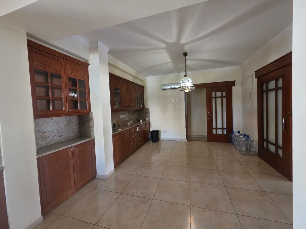 property-main-img
