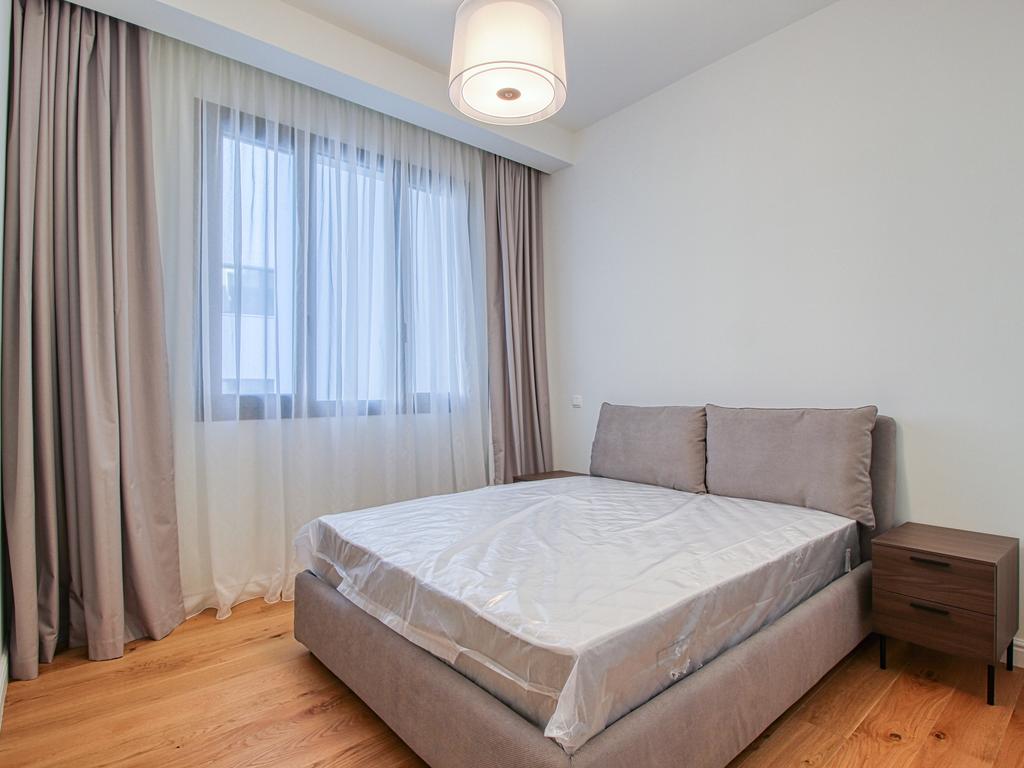 property-main-img