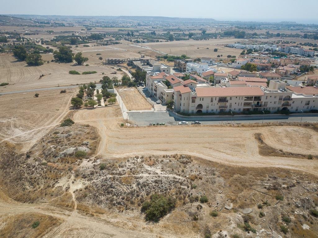 property-main-img