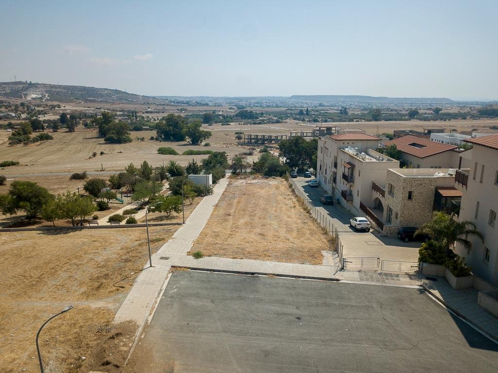 property-main-img