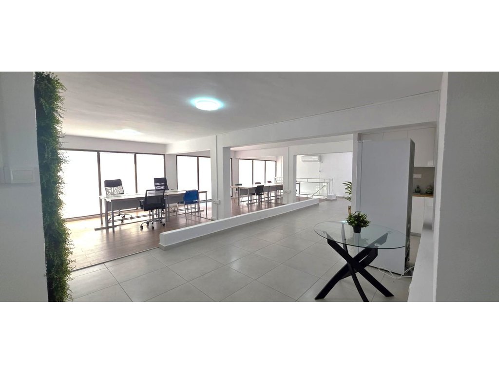 property-main-img