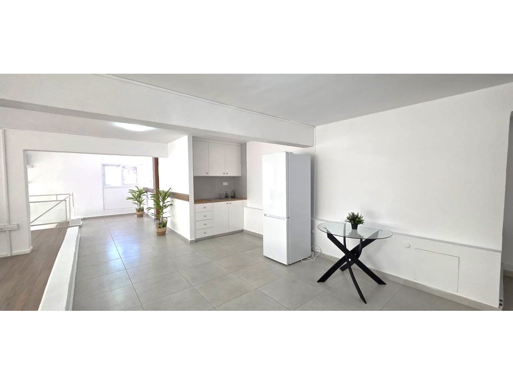 property-main-img