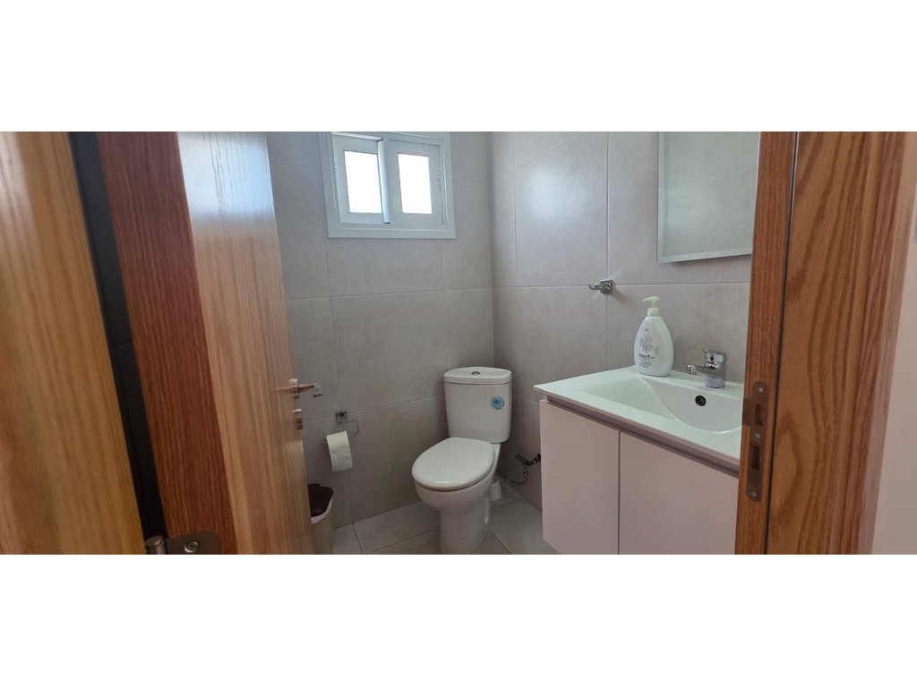 property-main-img