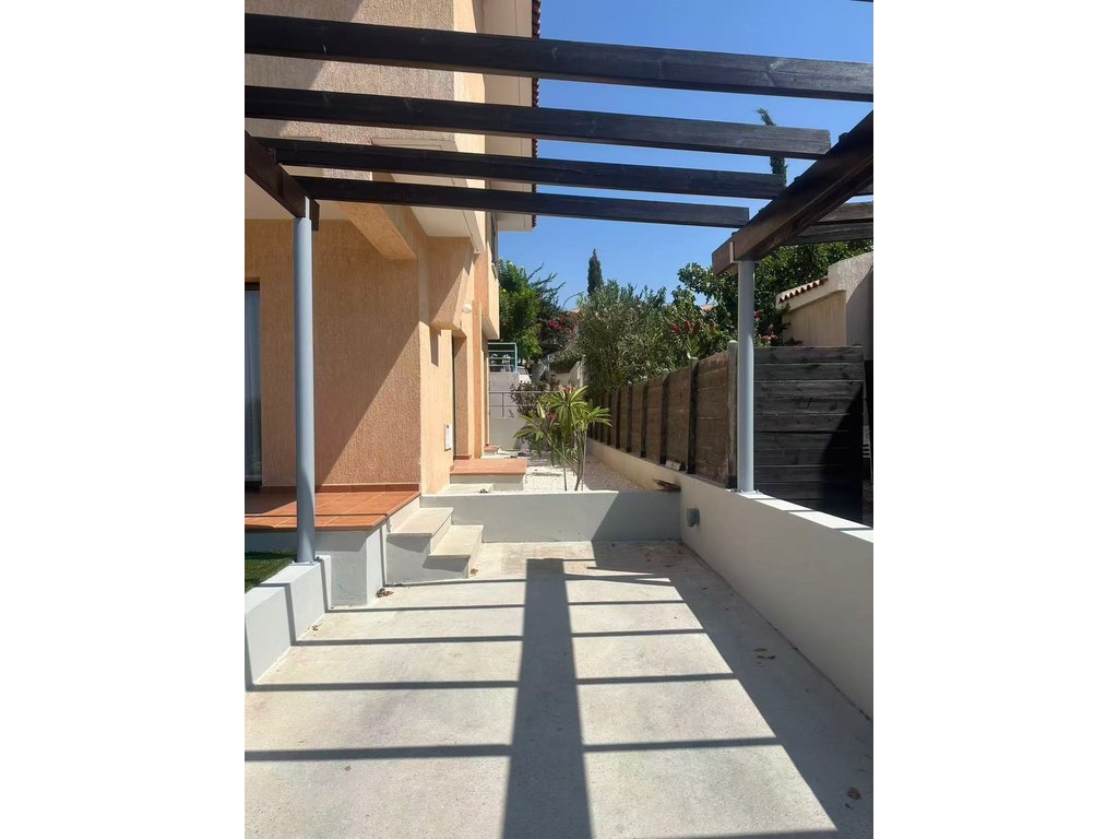 property-main-img