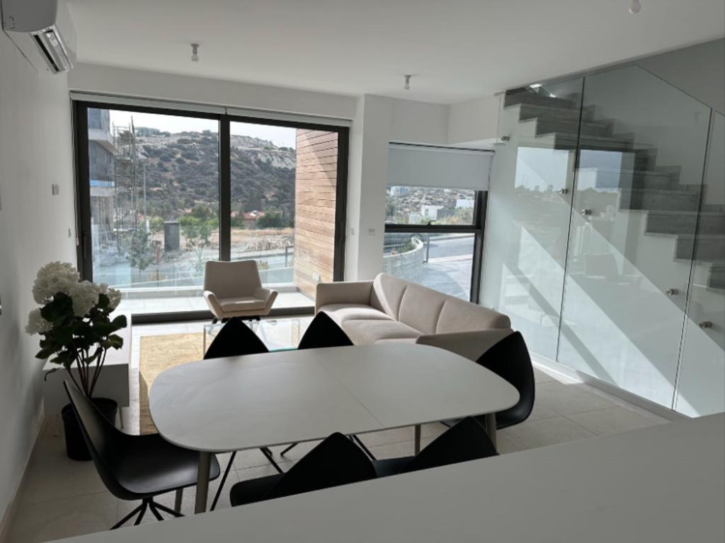 property-main-img