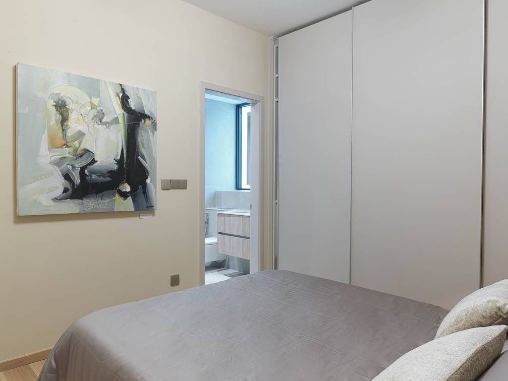 property-main-img