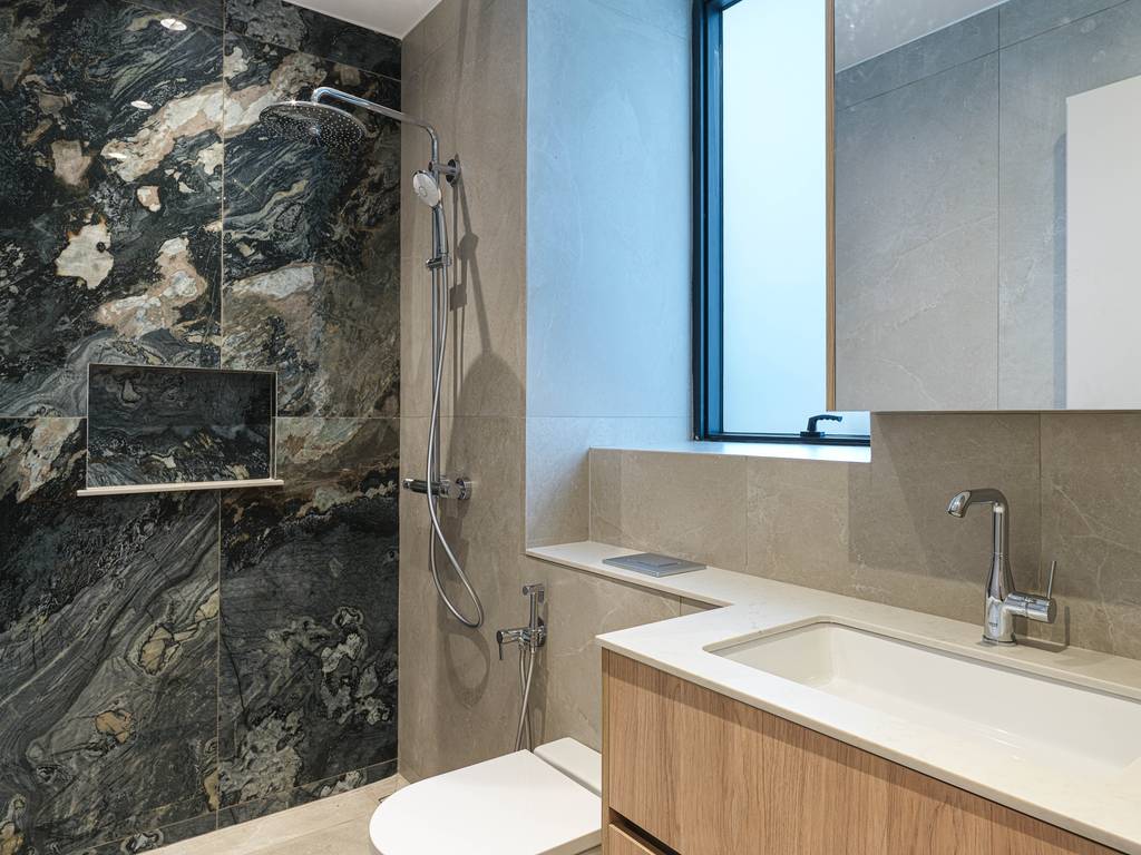 property-main-img