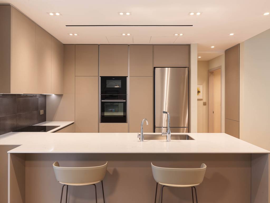property-main-img