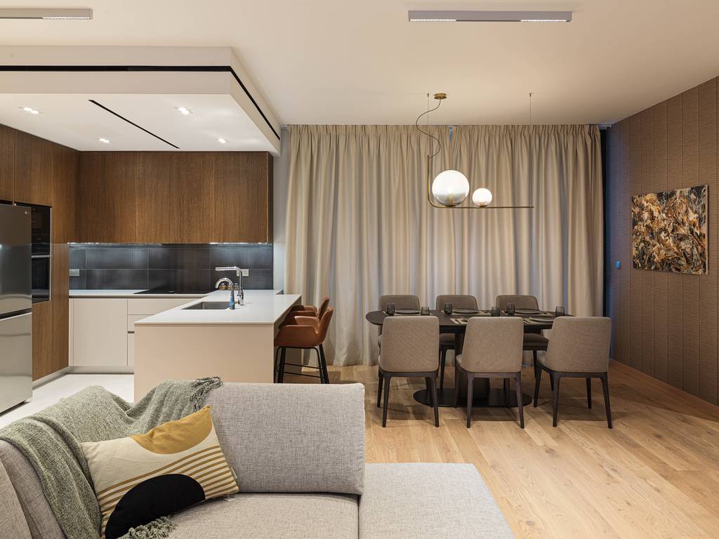 property-main-img