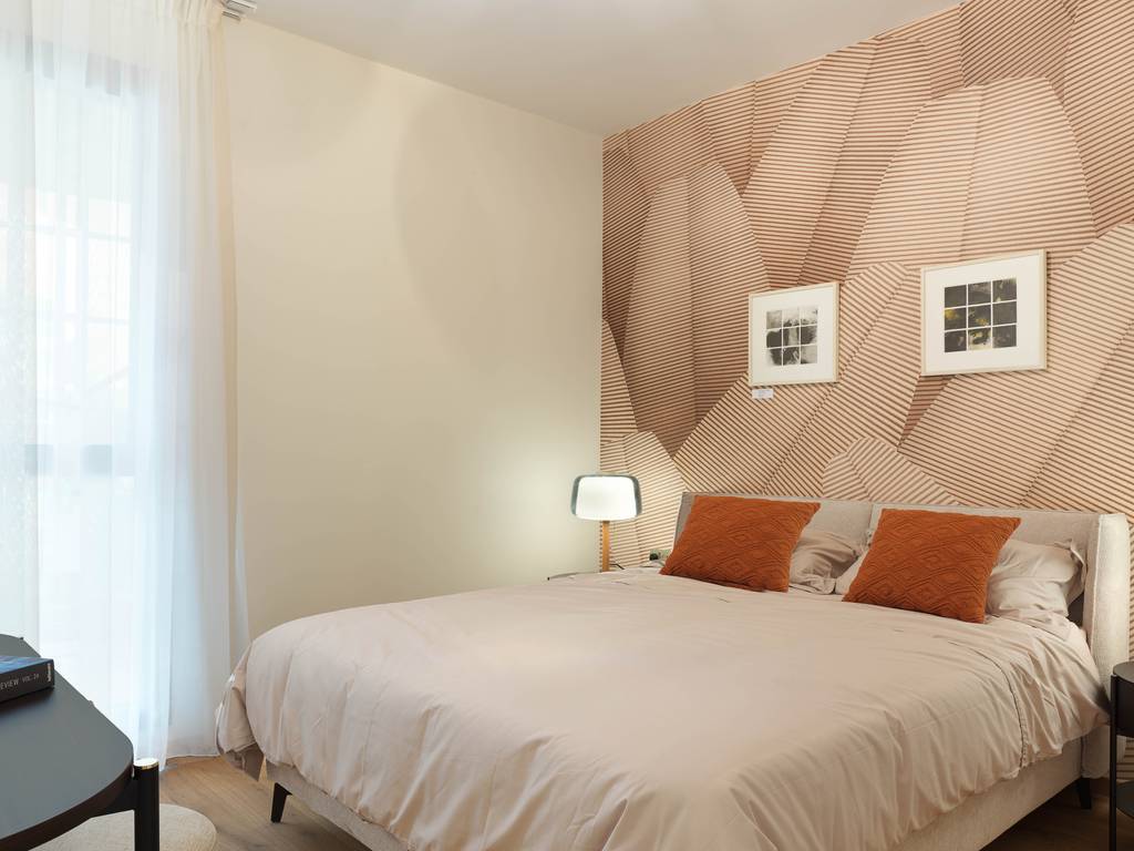 property-main-img