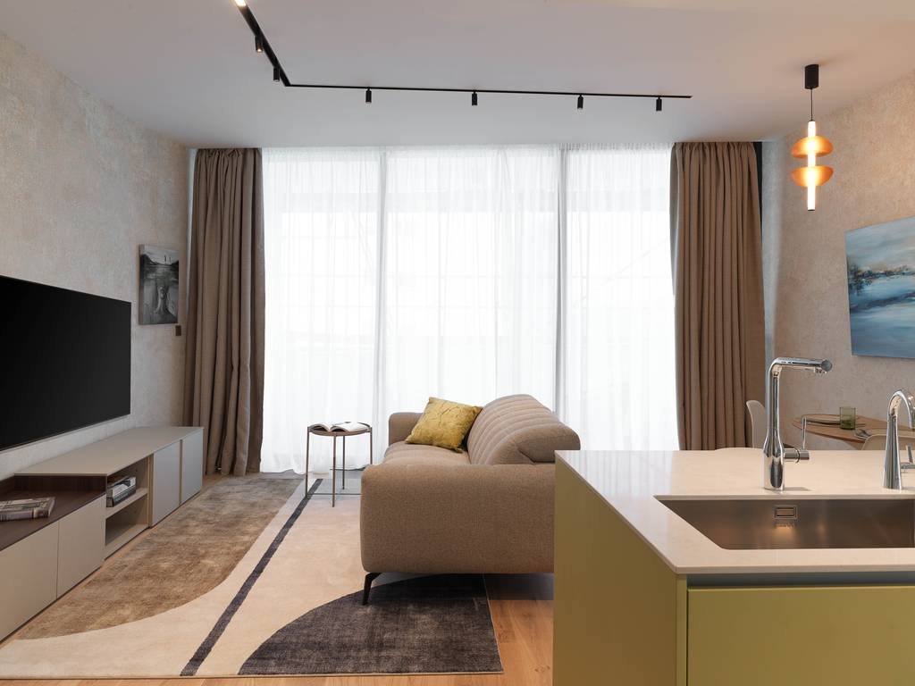 property-main-img