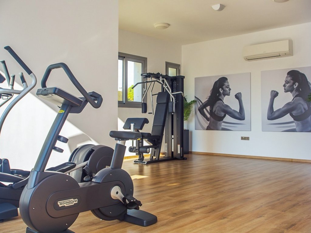 2-bedroom apartments for rent 115 m² in Agios Tychon Tourist Area, Limassol