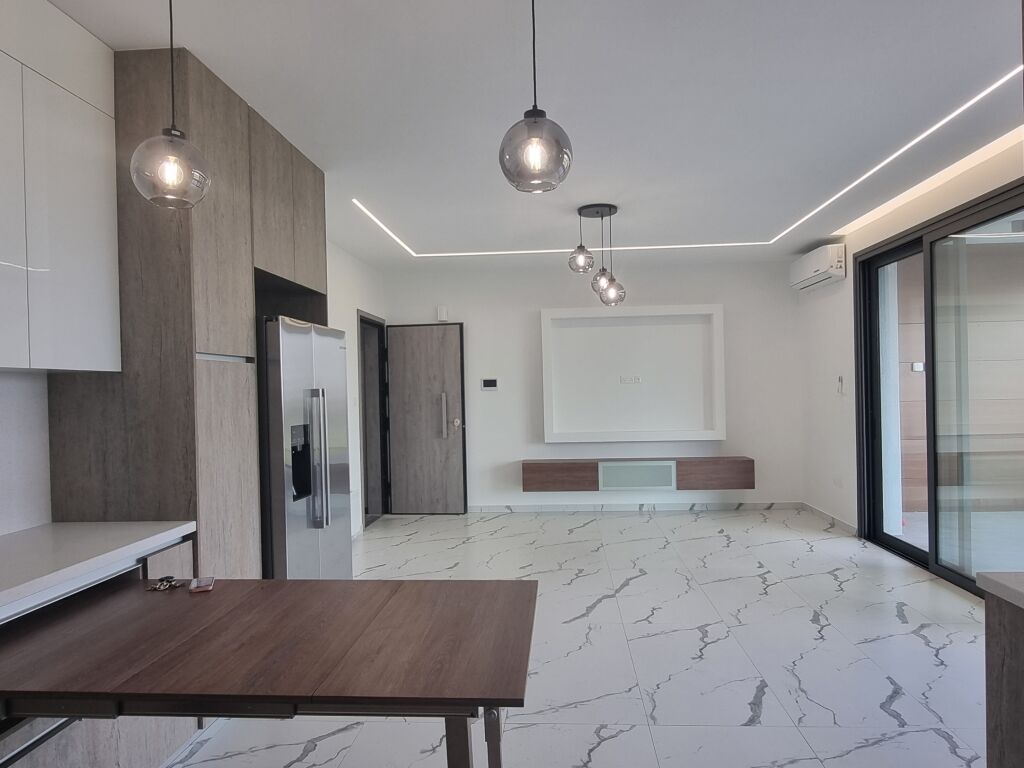 property-main-img