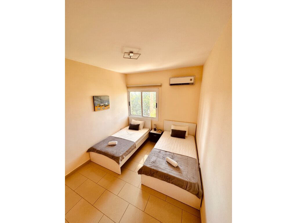 property-main-img