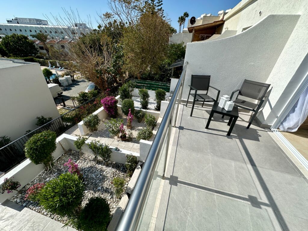 property-main-img