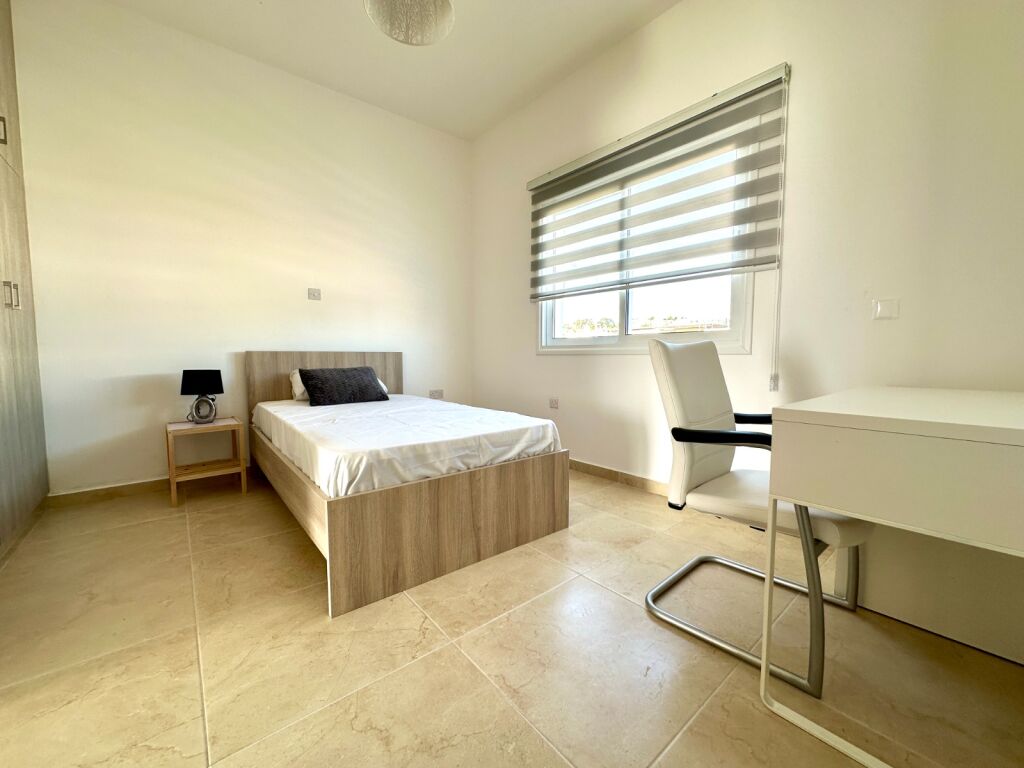 property-main-img
